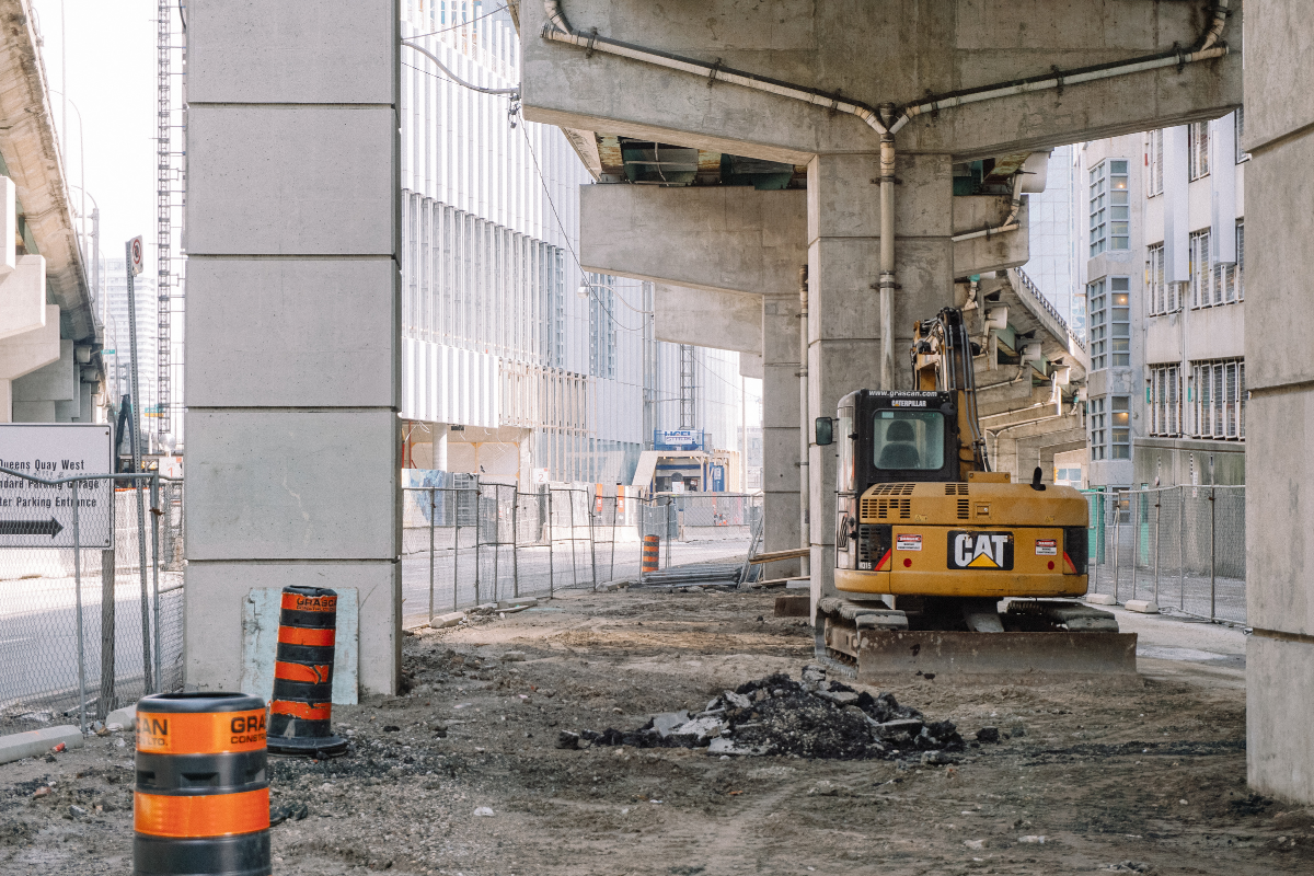 Temporary fencing for construction sites